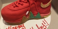 Nike-Shoe-Mini-Cake